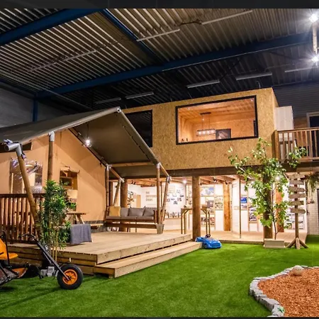 Dreamtinyhousenl *